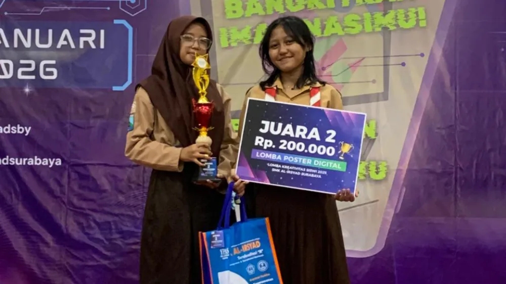 Ikuti Arus Digital, Dua Siswa SMP Negeri 38 Surabaya Raih Juara Lomba Poster Health and Beauty